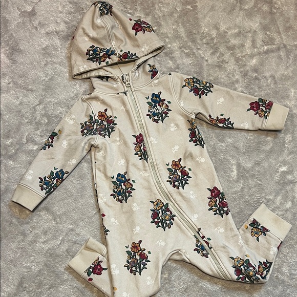Kith Other - Kith RT: $70 Floral Cream Kids One Piece Coverall size 12-18 months